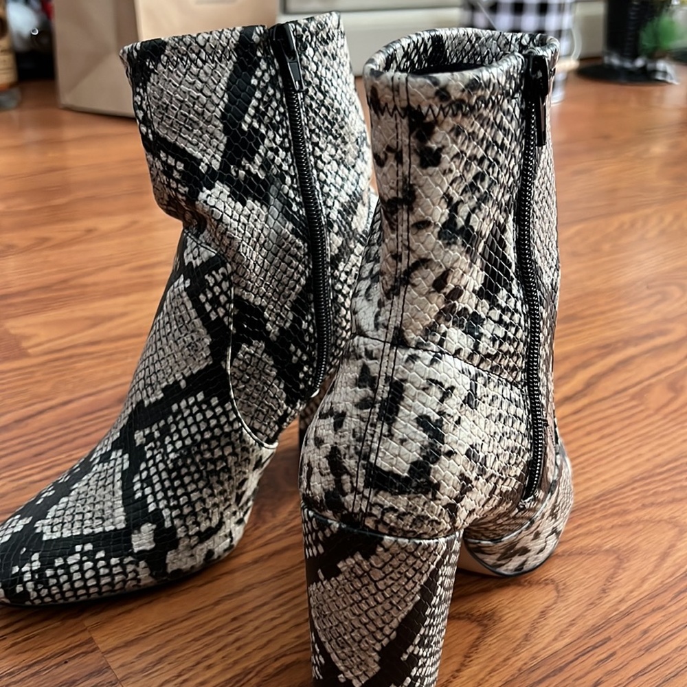 Snakeskin Booties! - Picture 2 of 3